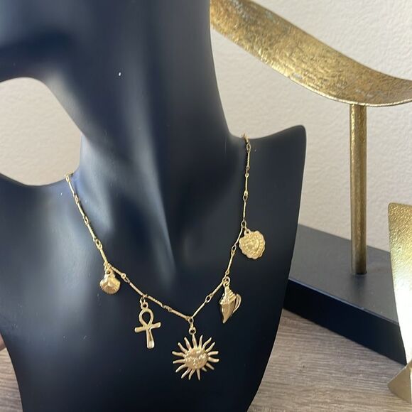 Sun and Shell necklace N1019 - Picture 5 of 5